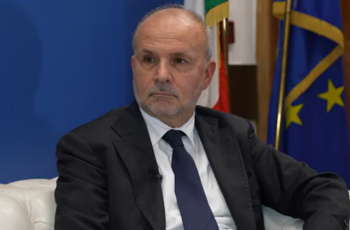 Assistenza territoriale, Schillaci tira dritto